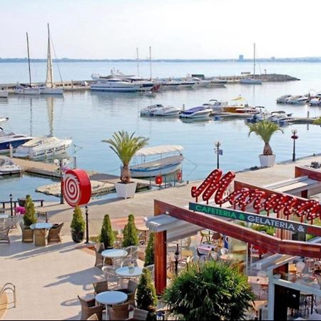 Family Hotel Aqua Ravda Buitenkant foto